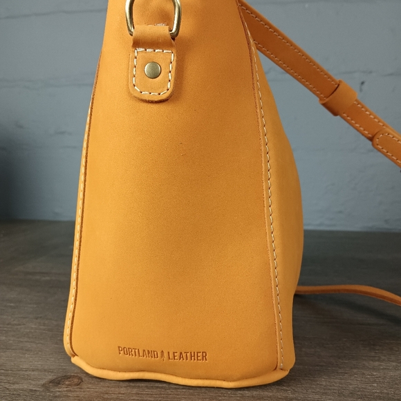 Portland Leather Butterfly Bucket Bag - Picture 3 of 16